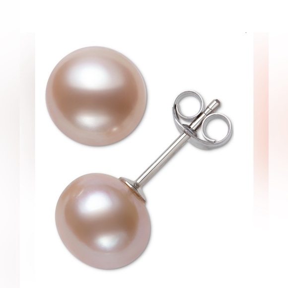 Jewelry - Freshwater Pearl Earrings NWT